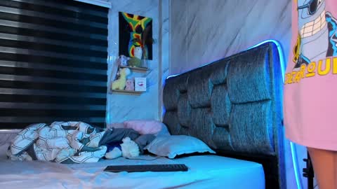 Snapshot of sweet_tits2 chatting on January 2025 06:34:02 PM Isabella online show from January 2025 06:34:02 PM