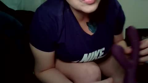 Snapshot of sweet_tits420 chatting on November 2025 10:42:02 PM Sweet Tits online show from November 2025 10:42:02 PM