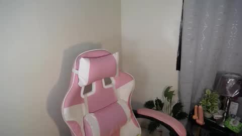 Snapshot of sweet_trishaxx chatting on December 2025 05:49:02 AM Trisha online show from December 2025 05:49:02 AM