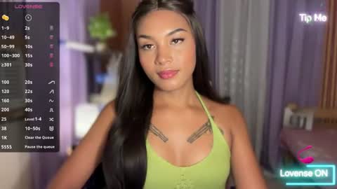 Snapshot of sweet_trishaxx chatting on June 2026 02:52:01 PM Trisha online show from June 2026 02:52:01 PM