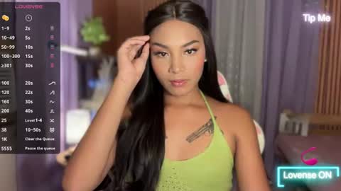 Snapshot of sweet_trishaxx chatting on June 2026 10:52:01 AM Trisha online show from June 2026 10:52:01 AM