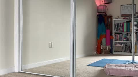 Heidi Brenner - Please check bio for schedule  FAQ online show from April 2026 11:57:01 AM