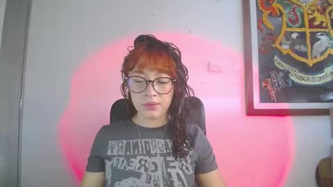 sweet_venus4 online show from February 2026 06:03:01 PM