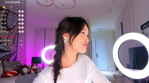 Yasu online show from December 2024 09:58:01 AM