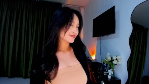 Yasu online show from January 2025 06:49:01 PM