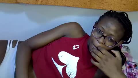 sweet_zarah online show from March 2026 01:42:02 AM