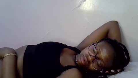 Snapshot of sweet_zarah chatting on April 2026 02:51:02 AM sweet_zarah online show from April 2026 02:51:02 AM