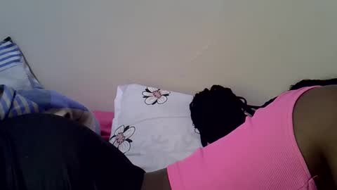 Snapshot of sweet_zarah chatting on April 2026 04:37:01 AM sweet_zarah online show from April 2026 04:37:01 AM