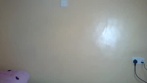 zuri online show from October 2025 12:49:02 PM