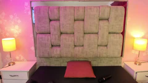 Snapshot of sweetalana1 chatting on April 2026 06:19:01 AM SweetAlana online show from April 2026 06:19:01 AM