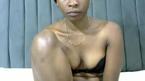 Snapshot of sweetalianah chatting on January 2026 11:59:01 AM LIANAH online show from January 2026 11:59:01 AM