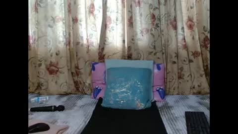 sweetamazing626054 online show from December 2025 10:02:01 AM