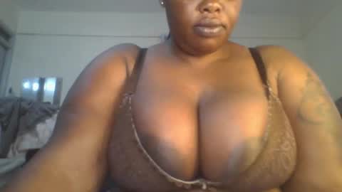 Snapshot of sweetbaby46 chatting on March 2026 04:18:01 AM sweetbaby46 online show from March 2026 04:18:01 AM