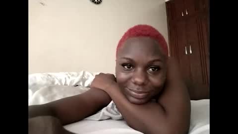 Lunargirl online show from April 2026 04:39:01 AM