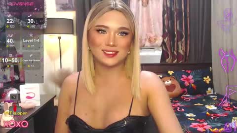 bella online show from December 2024 07:32:02 PM