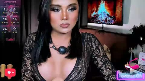 Snapshot of sweetbella69xoxo chatting on April 2026 07:06:02 AM BELLA online show from April 2026 07:06:02 AM