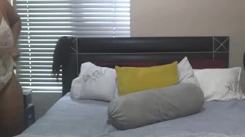 Snapshot of sweetberrybliss chatting on November 2025 09:20:01 AM sweetberrybliss online show from November 2025 09:20:01 AM