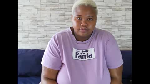 Snapshot of sweetbigmelons01 chatting on February 2026 08:56:01 AM sweetbigmelons01 online show from February 2026 08:56:01 AM