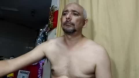 Snapshot of sweetcuervo chatting on December 2024 04:09:01 AM sweetcuervo independent model online show from December 2024 04:09:01 AM