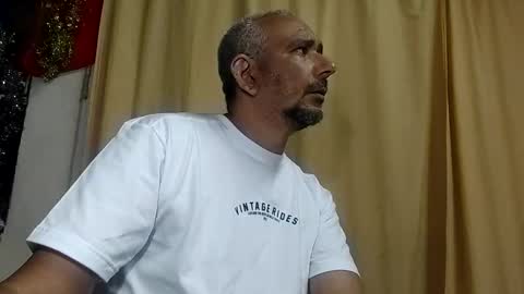 Snapshot of sweetcuervo chatting on December 2024 05:21:01 AM sweetcuervo independent model online show from December 2024 05:21:01 AM