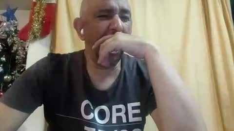 Snapshot of sweetcuervo chatting on January 2025 04:23:01 AM sweetcuervo independent model online show from January 2025 04:23:01 AM