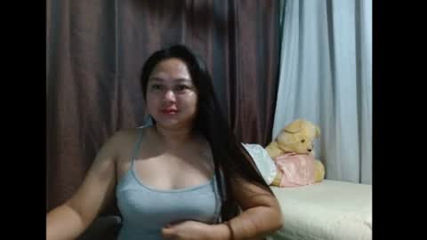 Snapshot of sweetdemurelady chatting on May 2026 08:06:01 PM Lynn online show from May 2026 08:06:01 PM