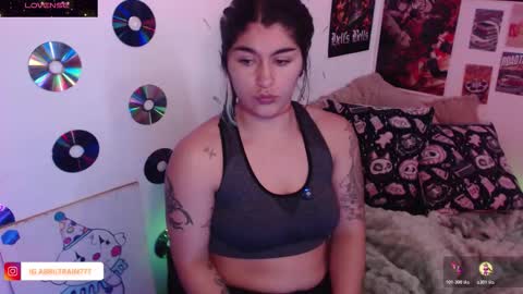 Abril online show from November 2025 05:55:02 PM