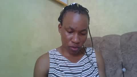 sweetdiva2012 online show from December 2024 05:53:02 AM