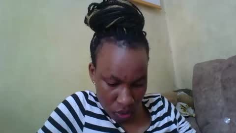 sweetdiva2012 online show from December 2024 06:35:01 AM