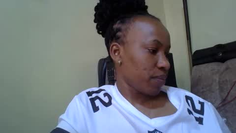 sweetdiva2012 online show from October 2025 08:03:01 AM