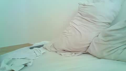 Snapshot of sweetdoll6 chatting on May 2026 01:48:01 PM Sweet Doll online show from May 2026 01:48:01 PM