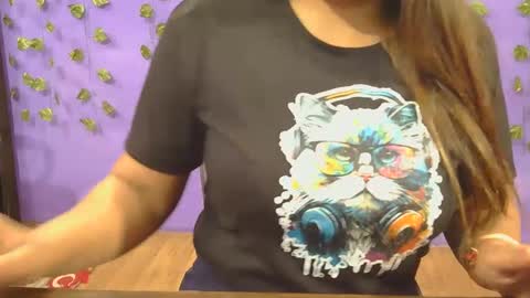 Snapshot of sweetdream220 chatting on January 2025 09:28:01 AM sweetdream220 online show from January 2025 09:28:01 AM