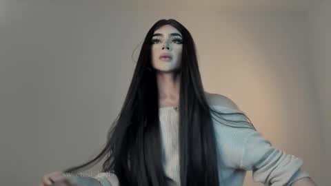 Bella online show from March 2025 12:44:01 AM