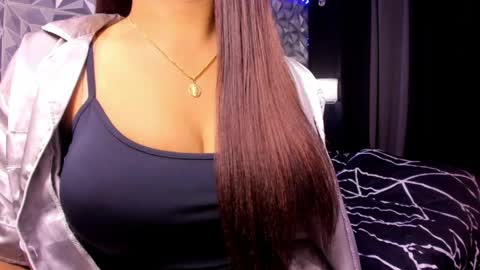 sweetest_one4 online show from May 2026 01:56:01 AM