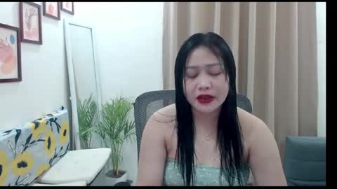 Snapshot of sweetestsmile_ chatting on February 2025 12:30:02 AM Khaye online show from February 2025 12:30:02 AM