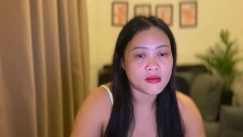 Snapshot of sweetestsmile_ chatting on September 2025 12:50:01 PM Khaye online show from September 2025 12:50:01 PM