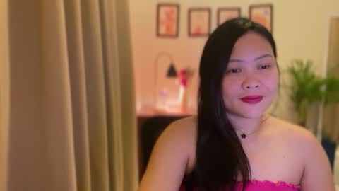 Snapshot of sweetestsmile_ chatting on September 2025 01:54:02 AM Khaye online show from September 2025 01:54:02 AM
