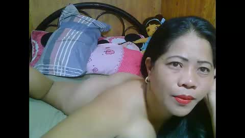 Snapshot of sweeteyes69xx chatting on March 2026 02:37:02 AM sweeteyes69xx online show from March 2026 02:37:02 AM