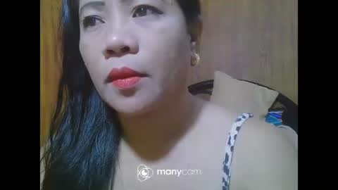 Snapshot of sweeteyes69xx chatting on April 2026 12:33:01 PM sweeteyes69xx online show from April 2026 12:33:01 PM