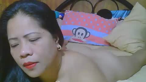 Snapshot of sweeteyes69xx chatting on April 2026 11:29:02 PM sweeteyes69xx online show from April 2026 11:29:02 PM