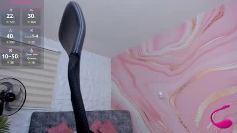 Fabiana online show from March 2025 07:21:02 PM