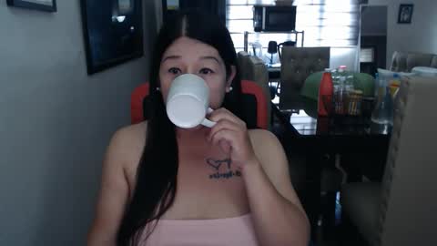 Snapshot of sweetflavor4uxxx chatting on March 2026 06:19:01 AM GoddessAira4uTS online show from March 2026 06:19:01 AM