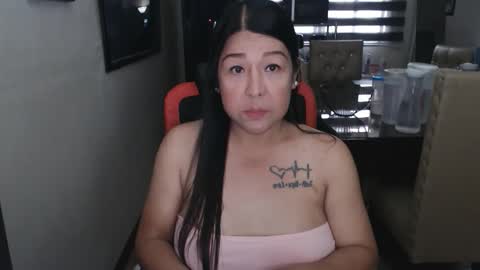 Snapshot of sweetflavor4uxxx chatting on April 2026 09:43:02 AM GoddessAira4uTS online show from April 2026 09:43:02 AM