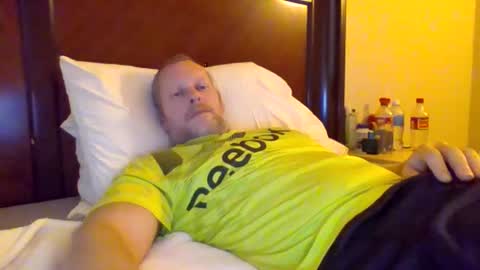 sweetg233 online show from January 2025 05:42:02 PM