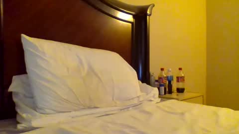 sweetg233 online show from January 2025 05:55:01 PM