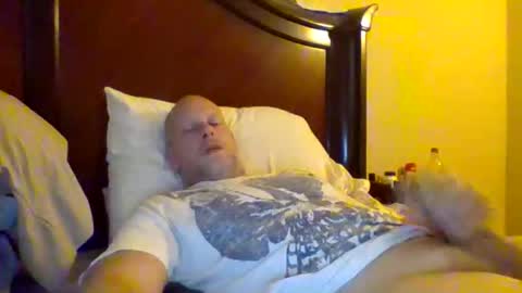 sweetg233 online show from October 2025 07:04:02 PM