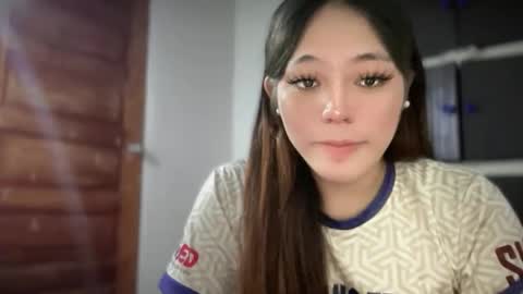 Ayesha online show from December 2025 01:17:02 PM