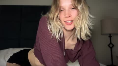 sweetgracee online show from January 2025 05:00:02 AM