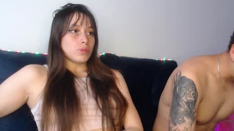 Snapshot of sweethoney22_ chatting on March 2026 02:17:02 PM Sabrina y Eliot online show from March 2026 02:17:02 PM