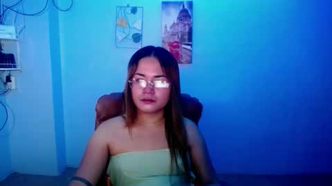sweethotlove_xoxo online show from October 2025 06:17:01 AM